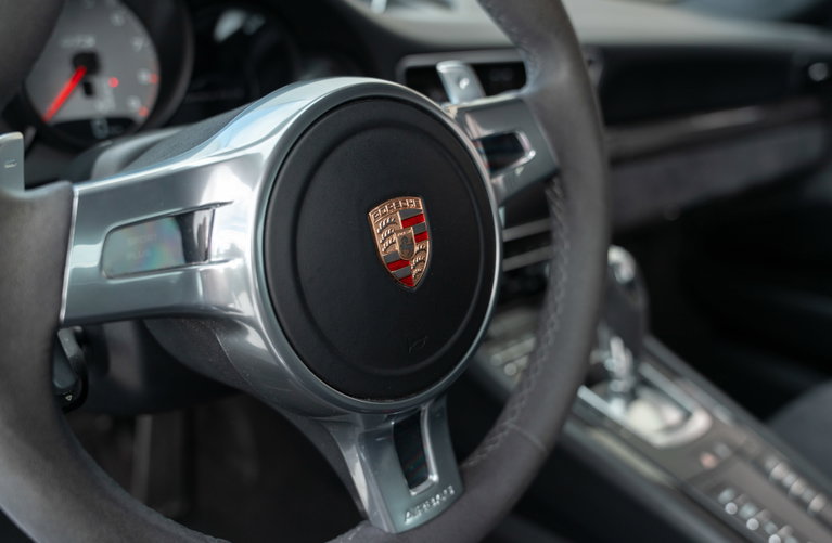 Porsche 991 Carrera 4 GTS