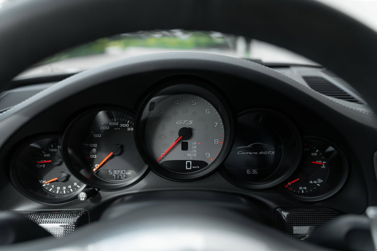 Porsche 991 Carrera 4 GTS