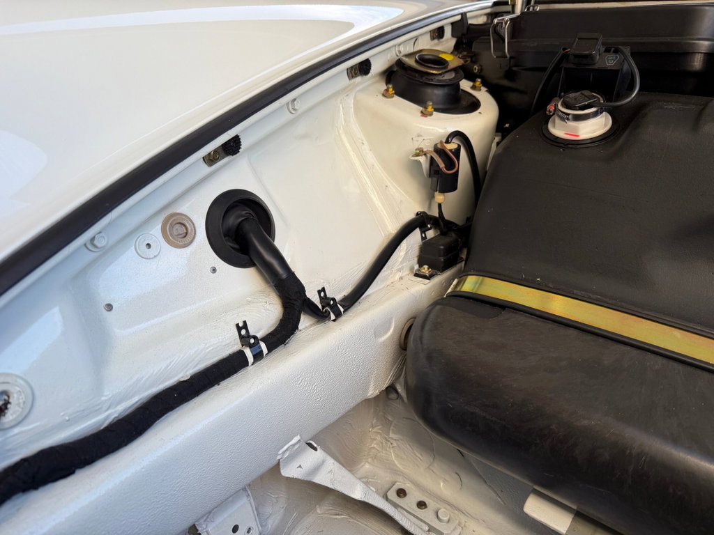 Porsche 964 Carrera 2 Cabrio WTL