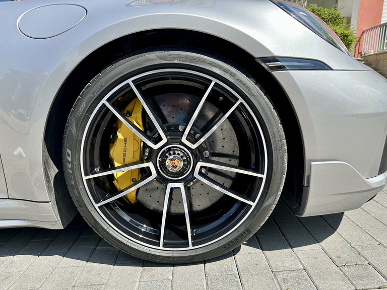 Porsche 992 Turbo S