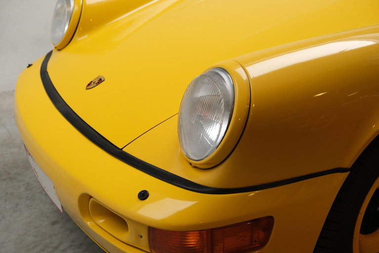 Porsche 964 Carrera 2 Speedster