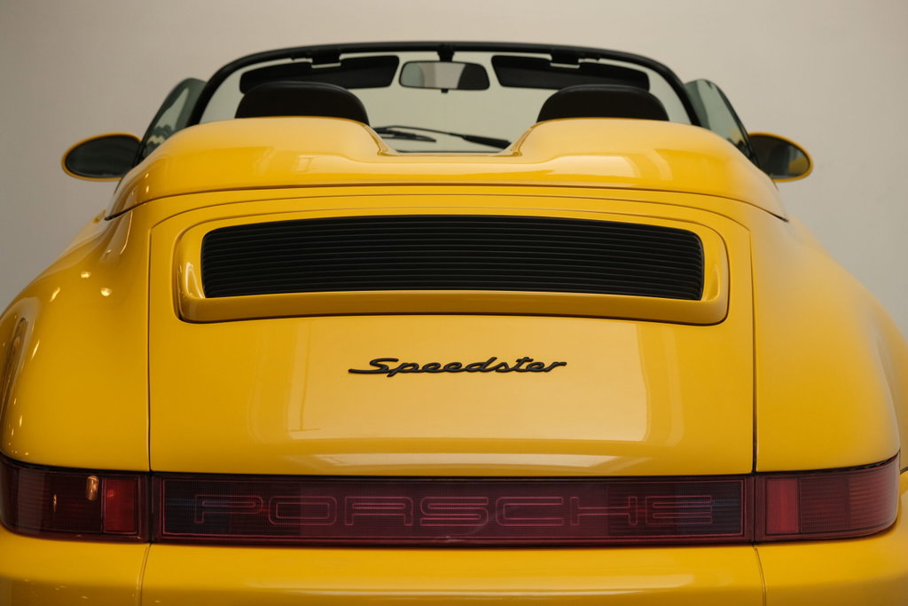 Porsche 964 Carrera 2 Speedster