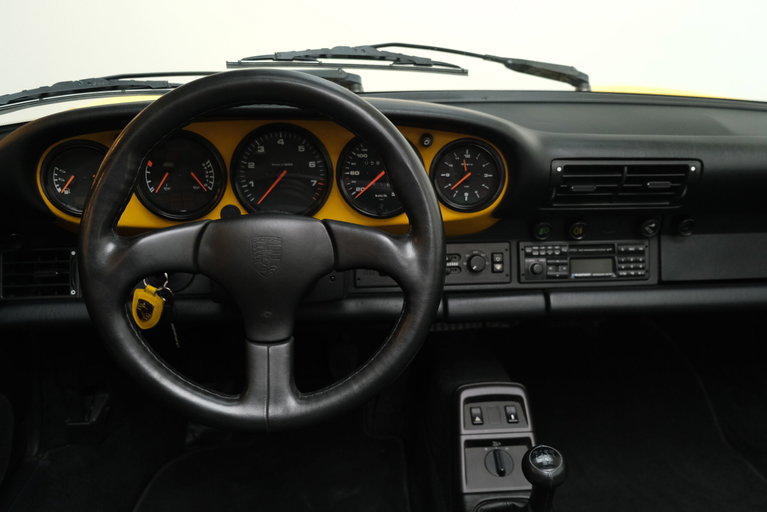 Porsche 964 Carrera 2 Speedster
