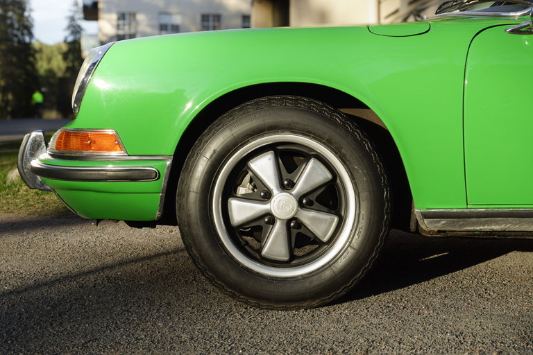 Porsche 911 S (F-Modell)