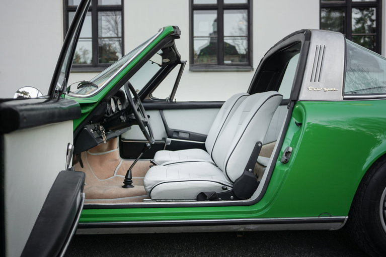 Porsche 911 S (F-Modell)