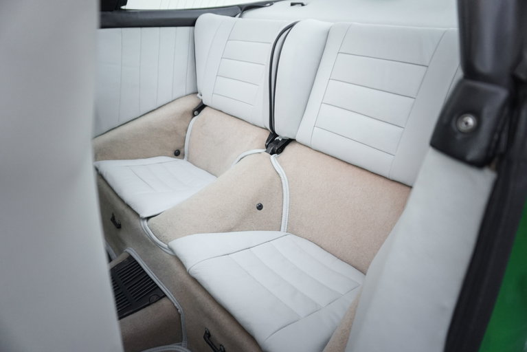 Porsche 911 S (F-Modell)