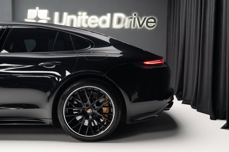 Porsche Panamera Turbo S E-Hybrid