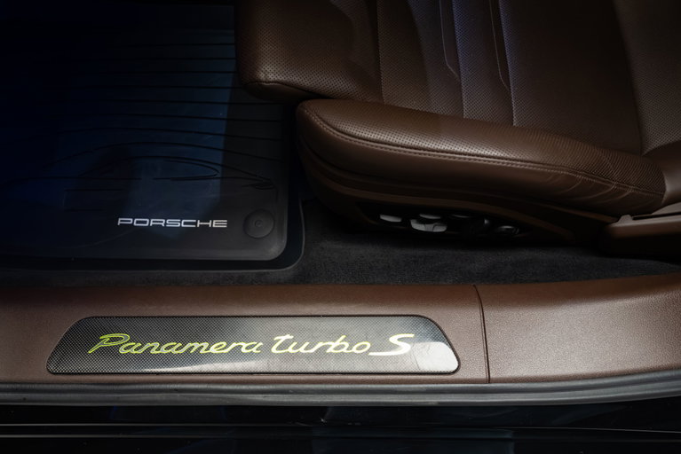 Porsche Panamera Turbo S E-Hybrid