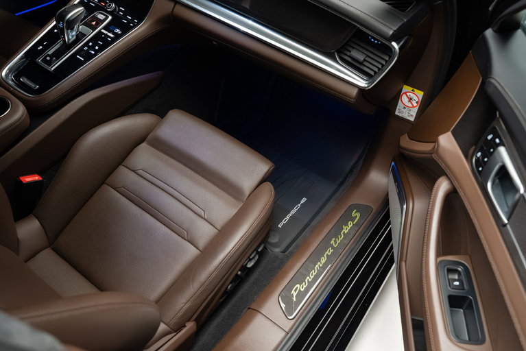 Porsche Panamera Turbo S E-Hybrid
