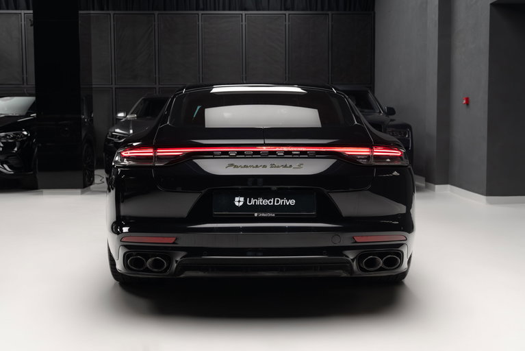 Porsche Panamera Turbo S E-Hybrid