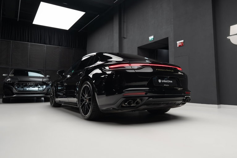 Porsche Panamera Turbo S E-Hybrid