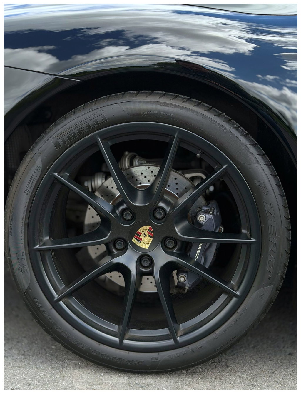 Porsche 991 Carrera Black Edition