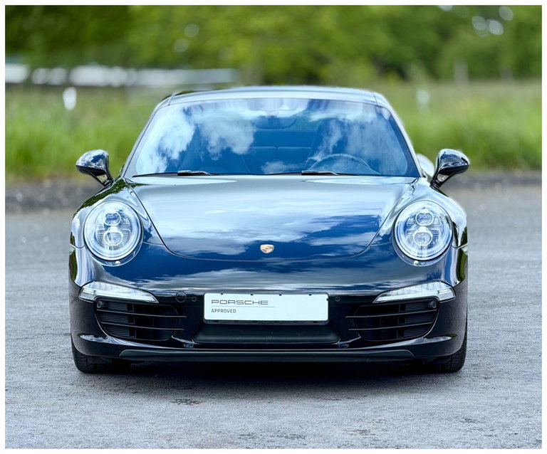 Porsche 991 Carrera Black Edition