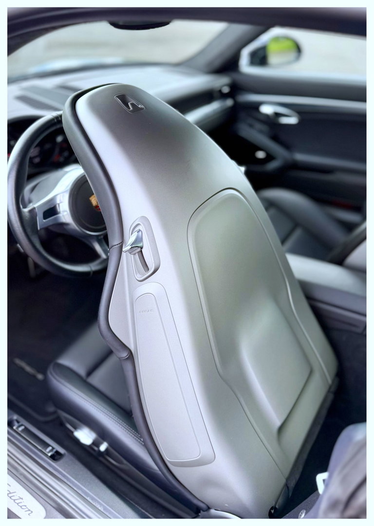 Porsche 991 Carrera Black Edition