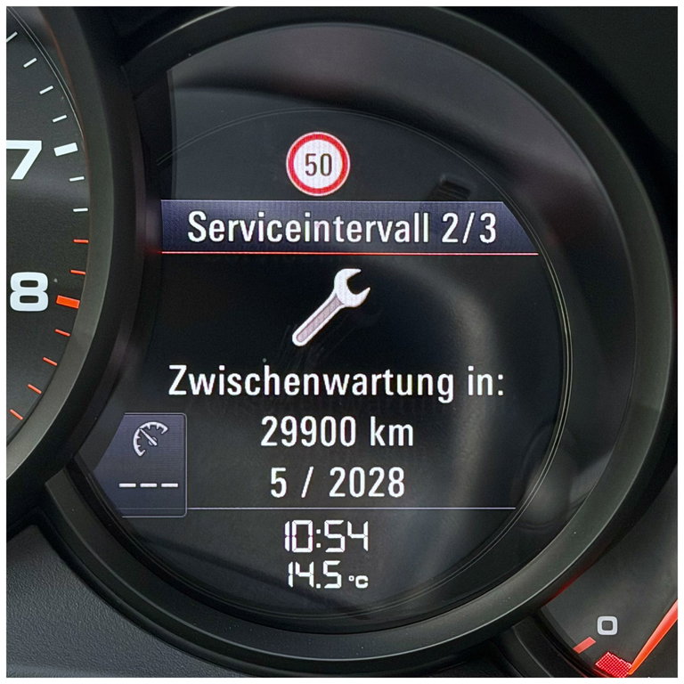 Porsche 991 Carrera Black Edition