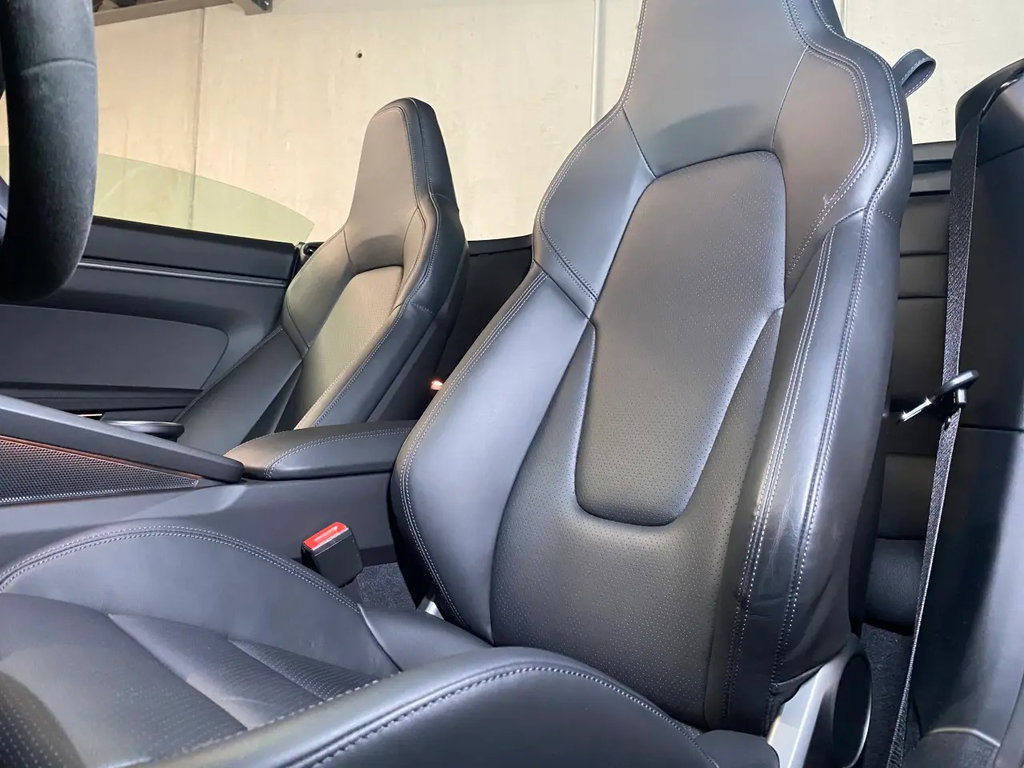 Porsche 992.2 Carrera