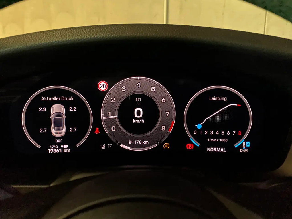 Porsche 992.2 Carrera
