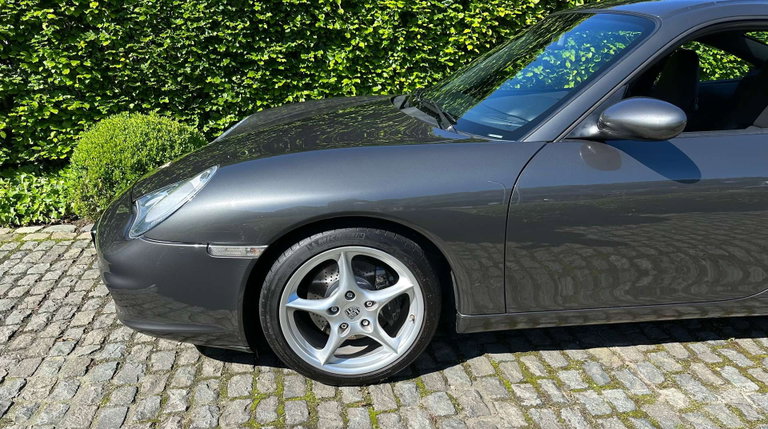 Porsche 996.2 Carrera