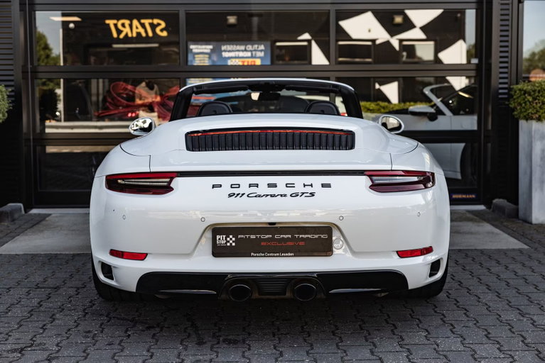 Porsche 991.2 Carrera GTS