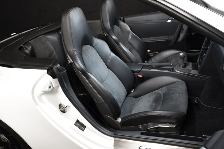 Porsche 997.2 Carrera GTS