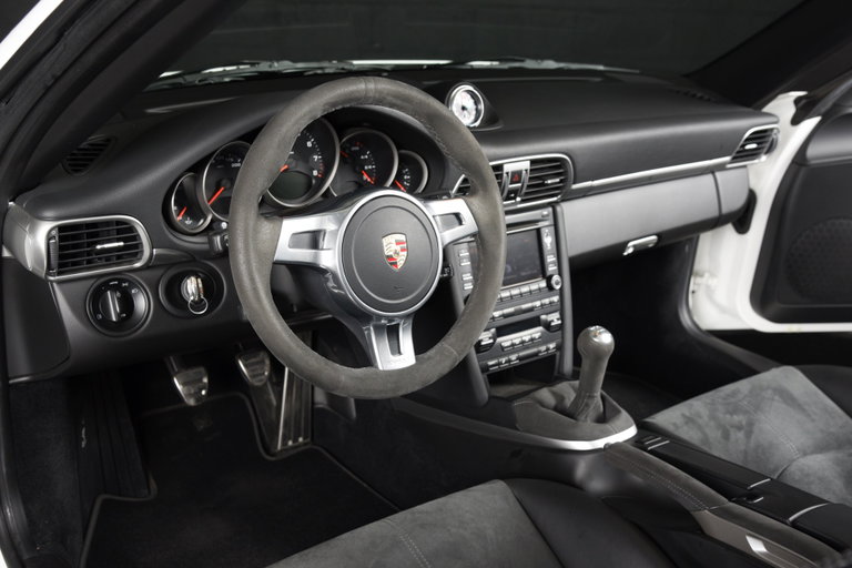 Porsche 997.2 Carrera GTS