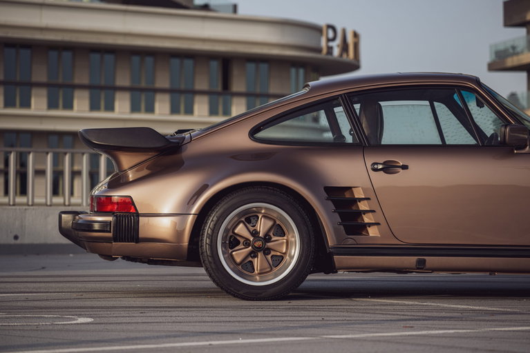 Porsche 911 Turbo Flachbau