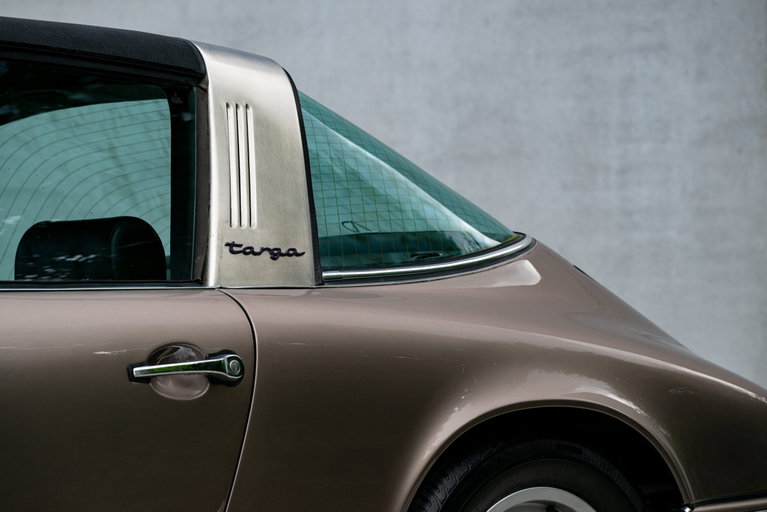 Porsche 911 T