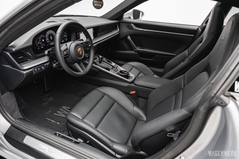 Porsche 992.2 Carrera