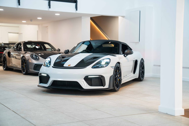 Porsche 718 Spyder RS