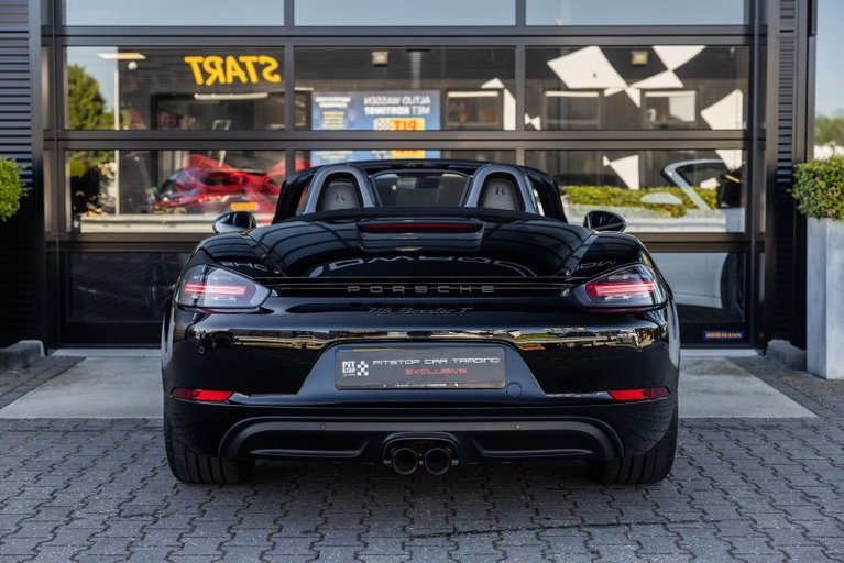 Porsche 718 Boxster T