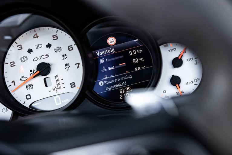 Porsche 991.2 Carrera GTS