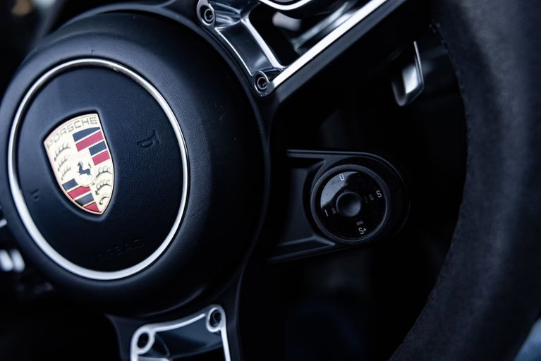 Porsche 991.2 Carrera GTS