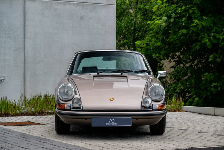 Porsche 911 T