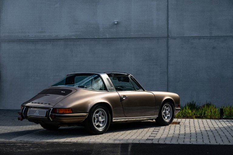 Porsche 911 T