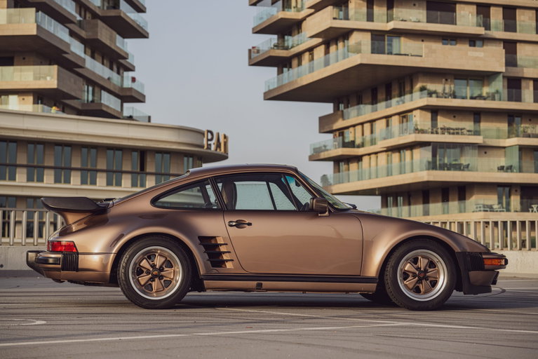 Porsche 911 Turbo Flachbau