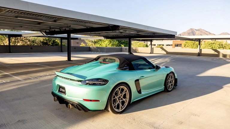 Porsche 718 Spyder RS