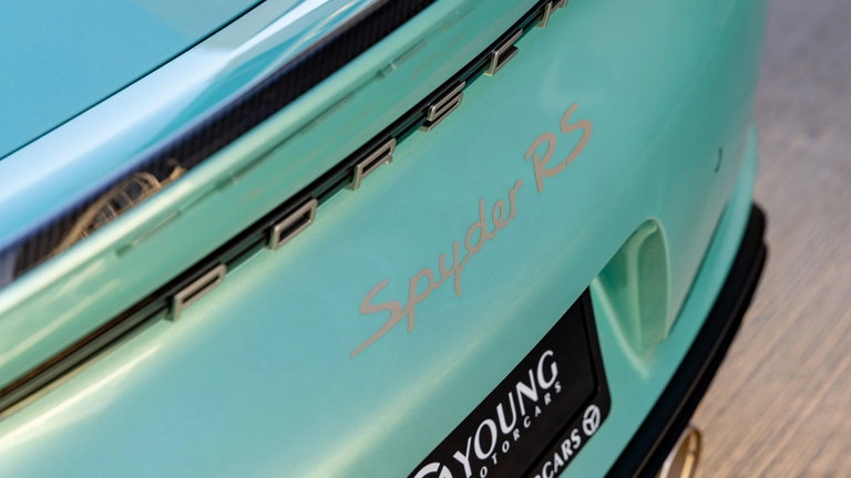 Porsche 718 Spyder RS