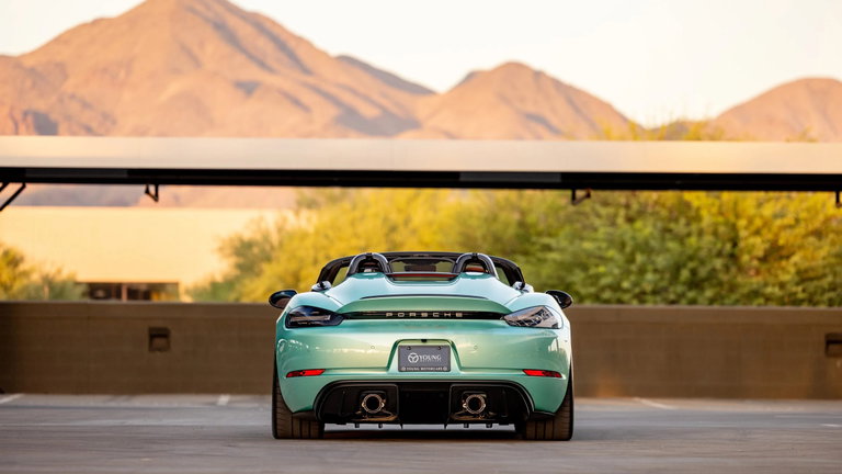 Porsche 718 Spyder RS