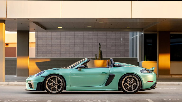 Porsche 718 Spyder RS