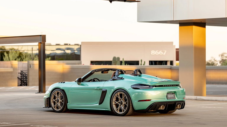 Porsche 718 Spyder RS