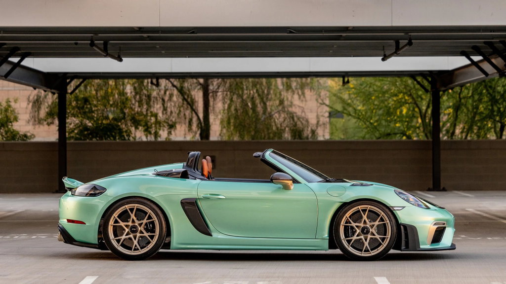 Porsche 718 Spyder RS