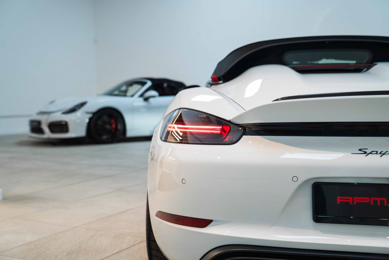 Porsche 718 Spyder RS