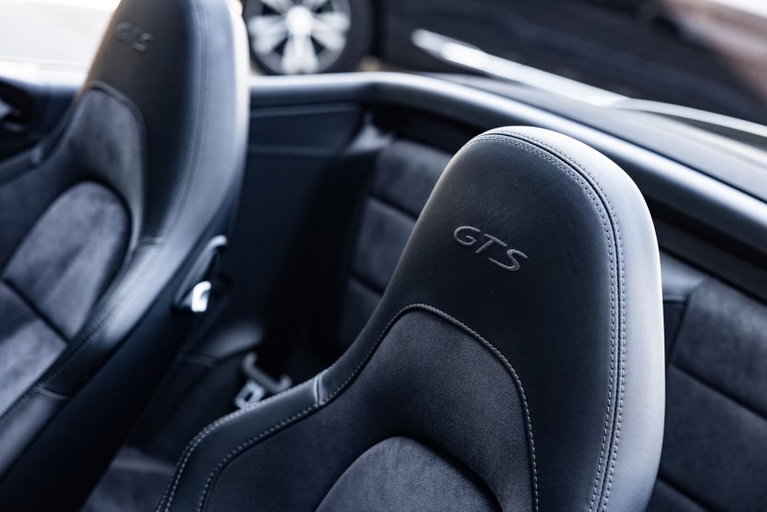 Porsche 991.2 Carrera GTS