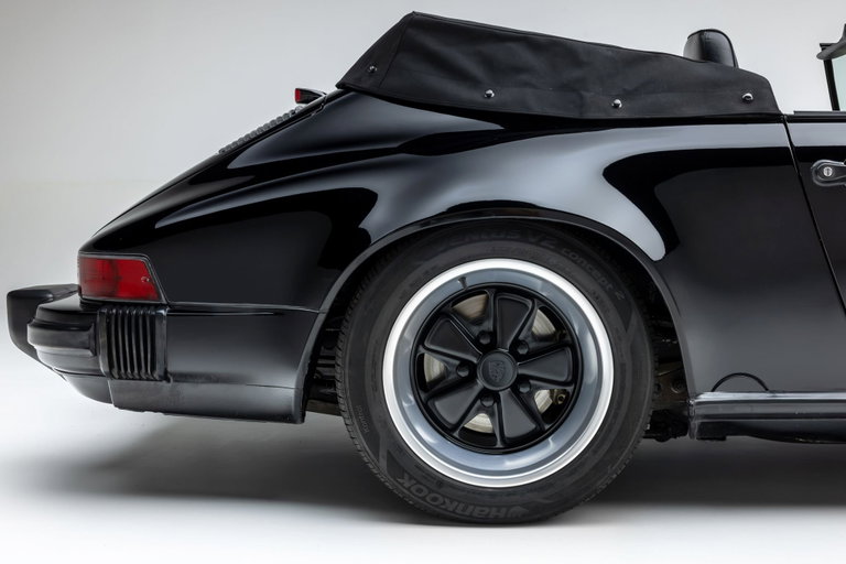 Porsche 911 Carrera 3.2 (US)