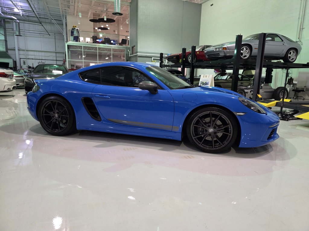 Porsche 718 Cayman