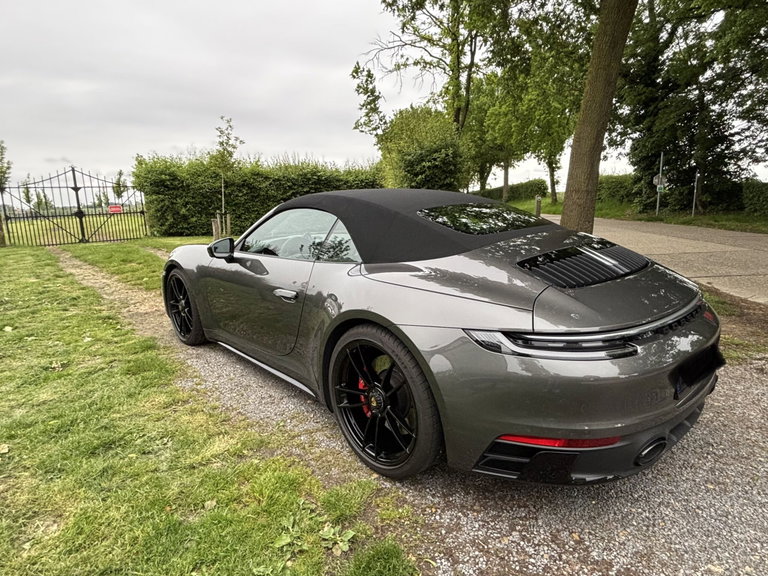 Porsche 992 Carrera GTS
