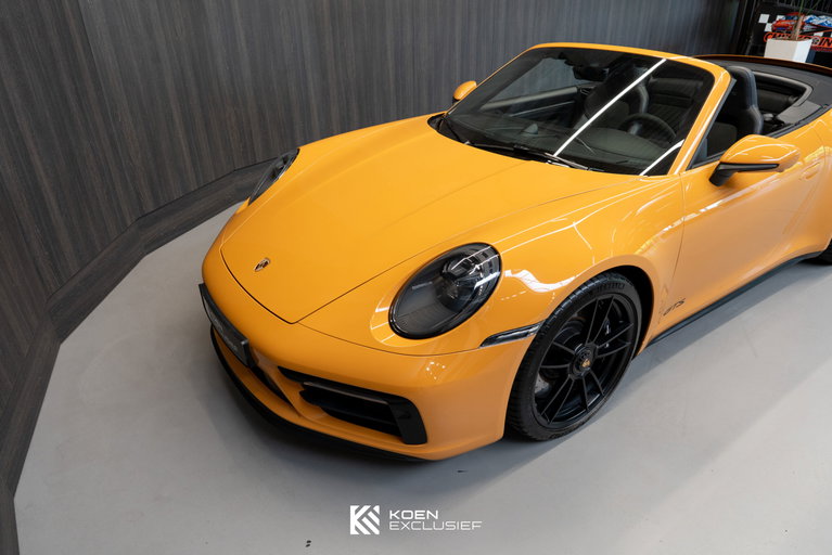Porsche 992 Carrera GTS
