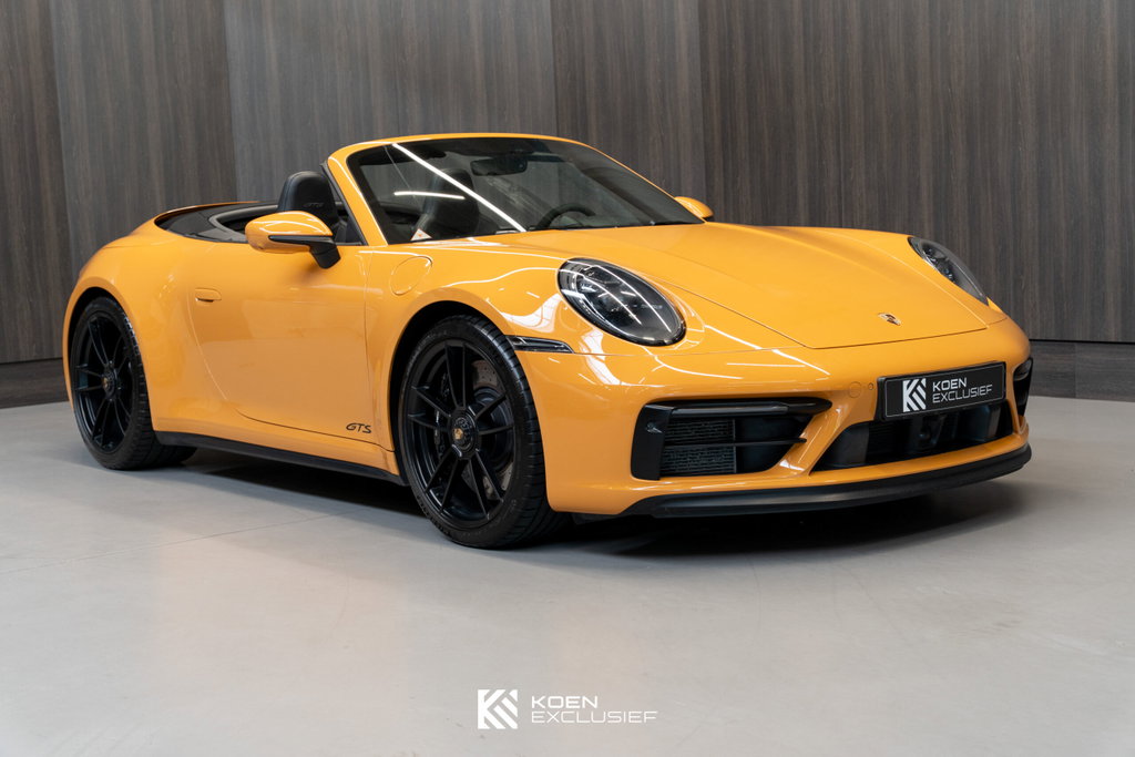 Porsche 992 Carrera GTS