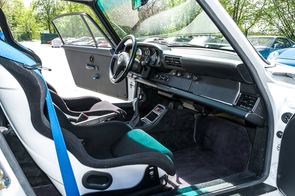 Porsche 993 GT2