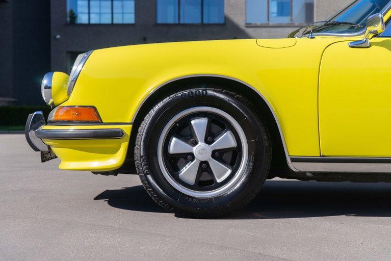 Porsche 911 T (US)